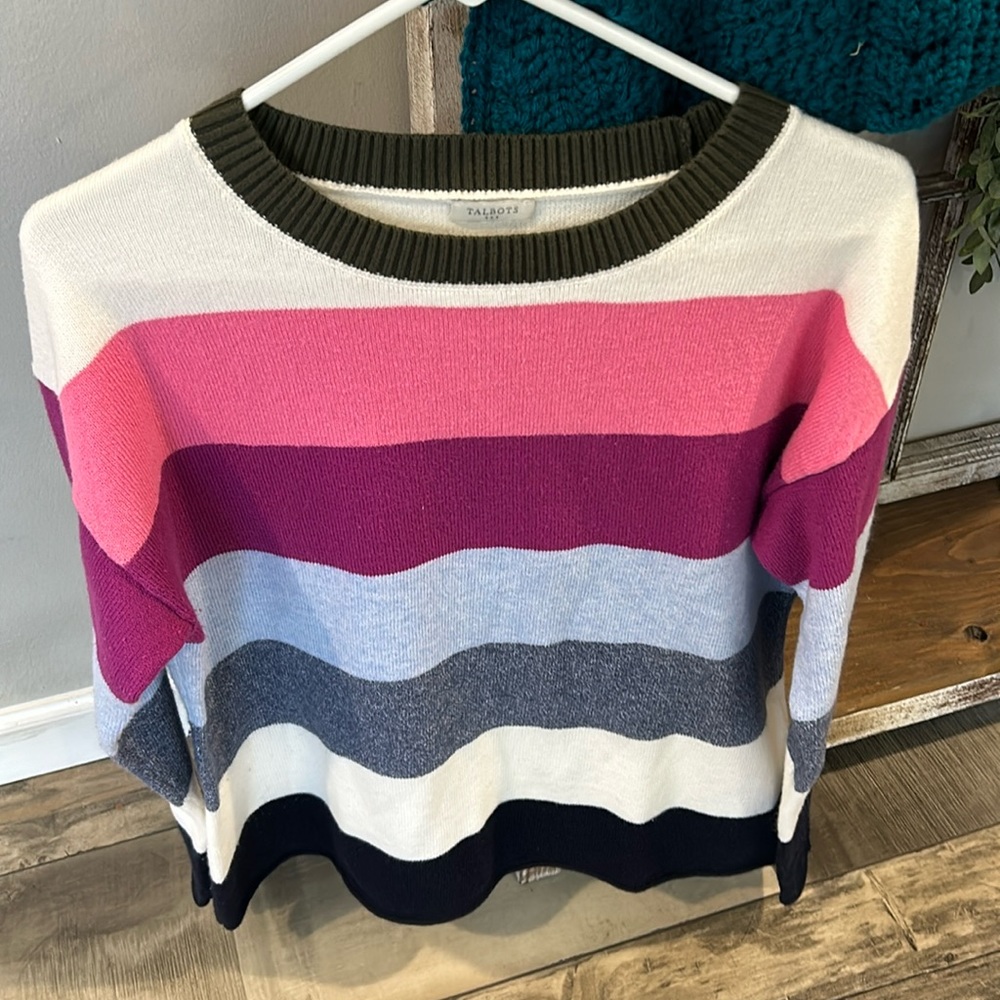 Talbots crew neck sweater size medium - large striped